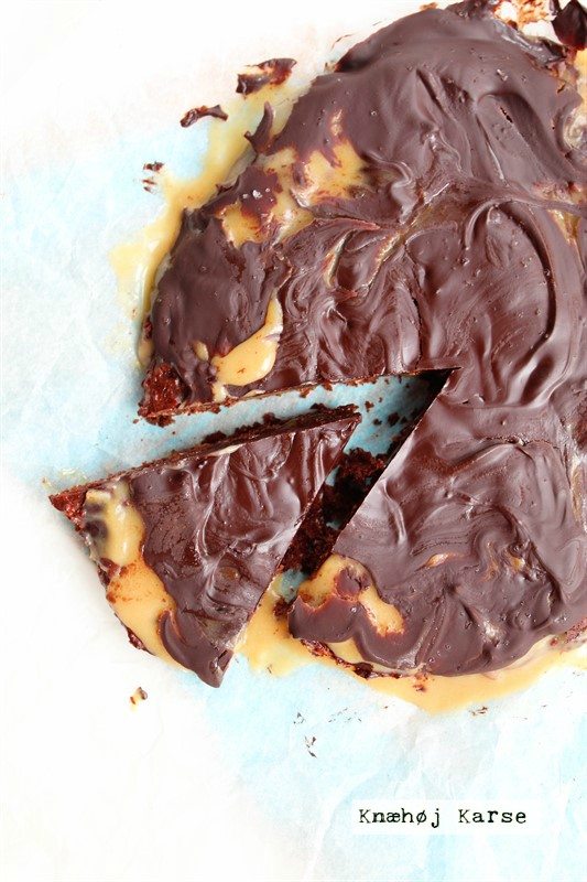 Vegansk brownie med saltkaramel
