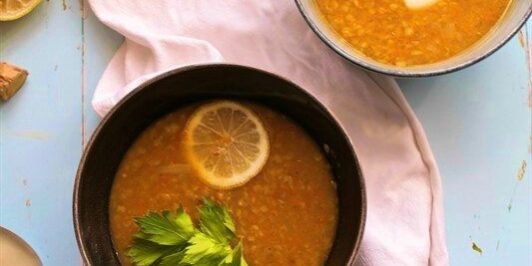 Linsesuppe med søde kartofler og ingefær