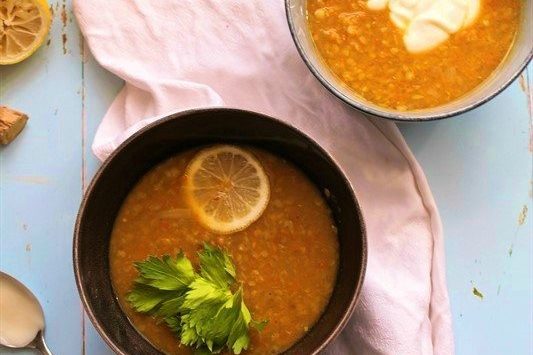 Linsesuppe med søde kartofler og ingefær