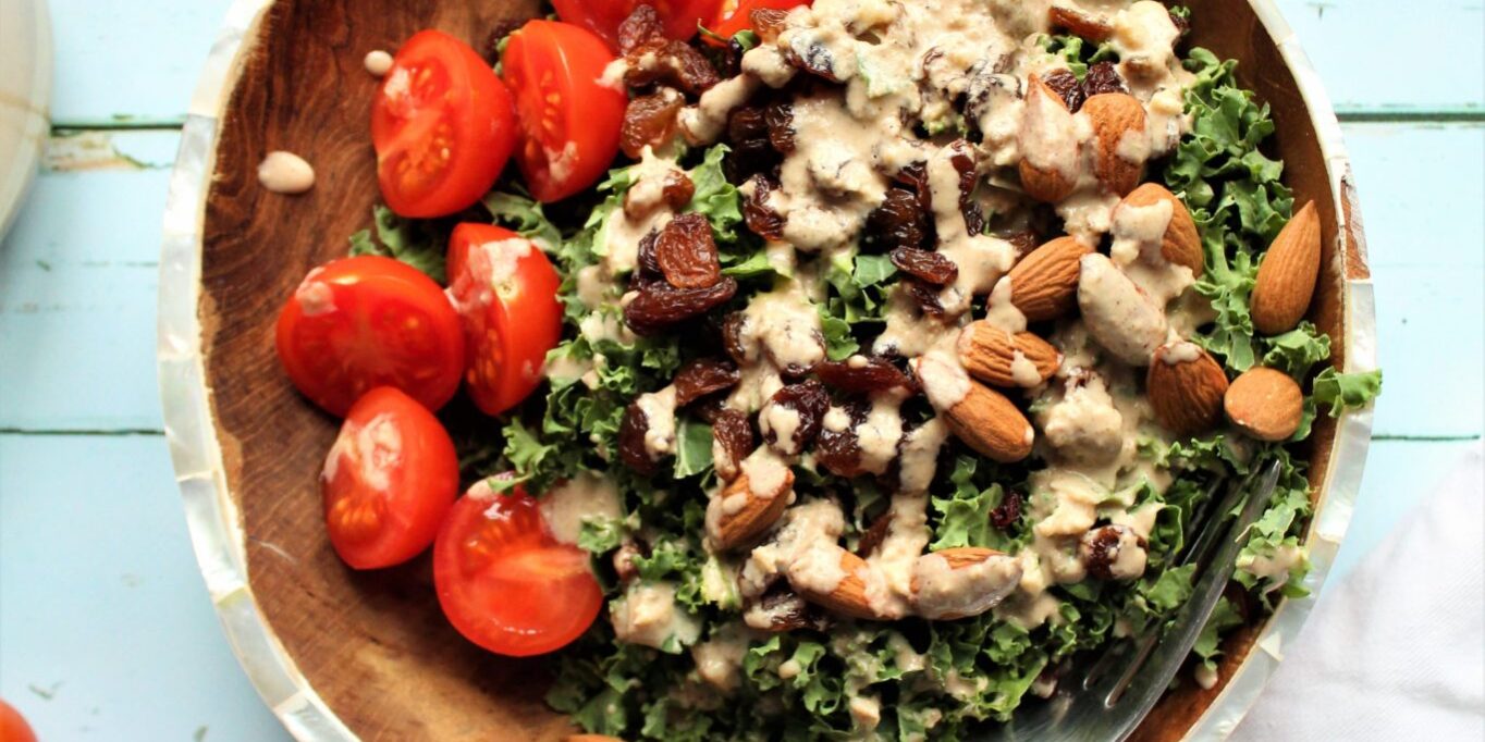 Inked2018-01-23 14.47.06_LI Nem grønkålssalat med tahindressing