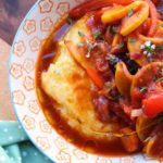 Vegansk ragout med svampe og squash