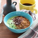 Smoothiebowl med peanut butter og banan