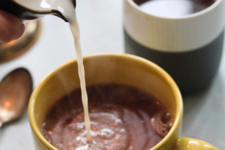 Hjemmelavet chailatte