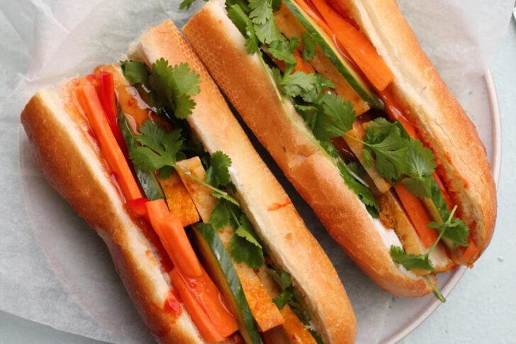 Vegansk banh mi med tofu