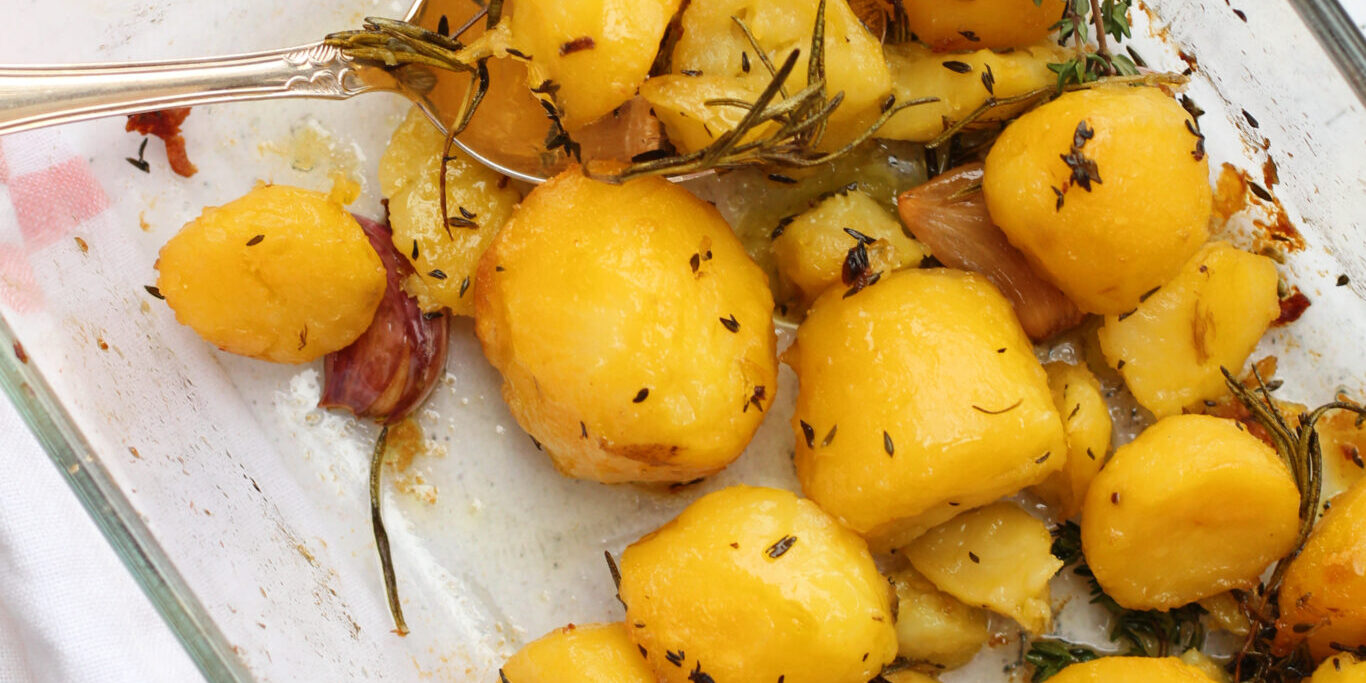 Hvidløgskartofler med timian