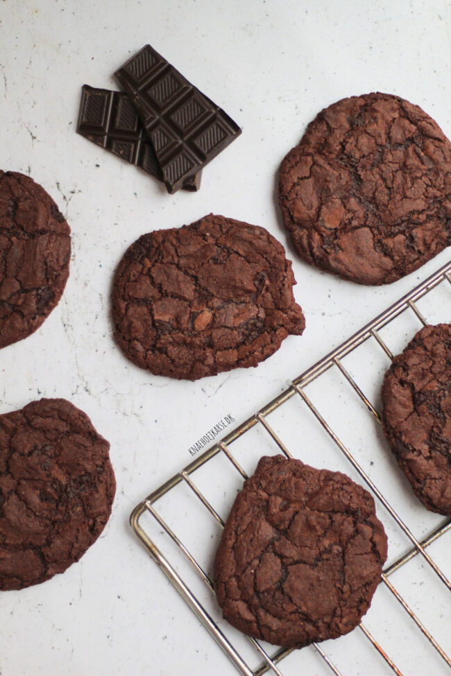 Veganske chokoladecookies med pebermyntesmag De bedste veganske chokoladecookies med mintsmag