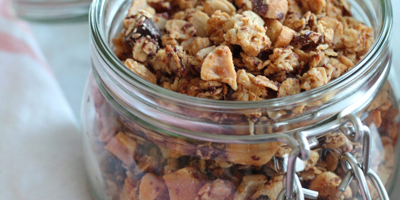 peanut butter granola (1) vegansk peanut butter granola