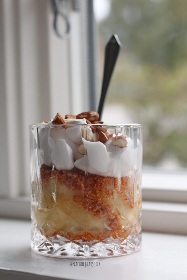 vegansk gammeldags æblekage 1 gammeldags vegansk æblekage med rasp