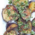 bagt aubergine med hvidløg